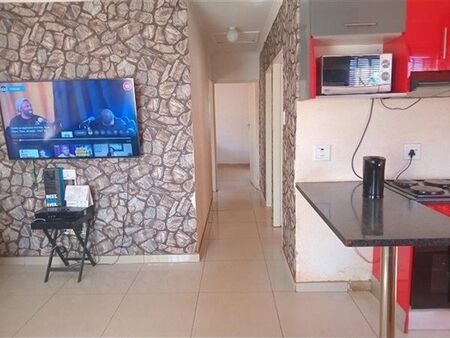 3 Bedroom House in Protea Glen