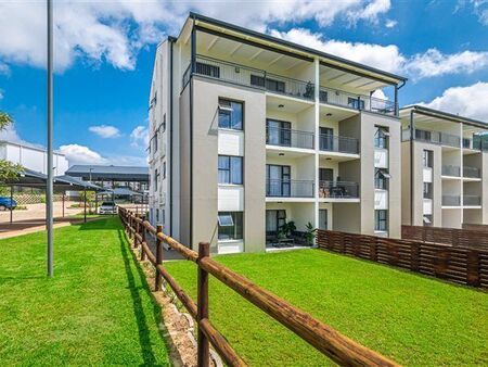 3 Bedroom Apartment in Linbro Park