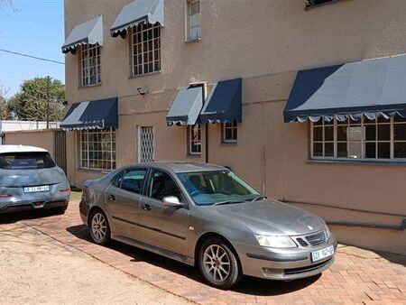 4 Bedroom House in Bramley