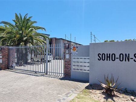 2 Bedroom Apartment in Flamingo Vlei