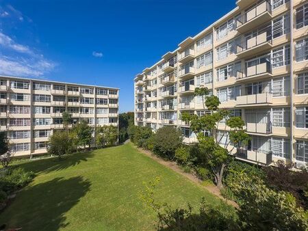 1 Bedroom Apartment in Rondebosch