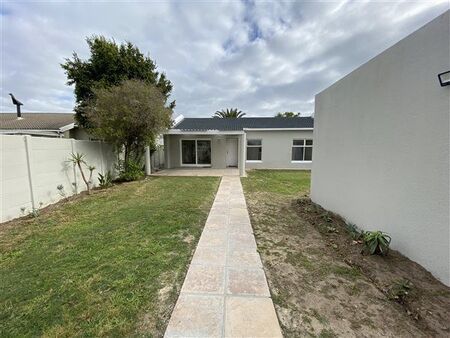 3 Bedroom House in Flamingo Vlei