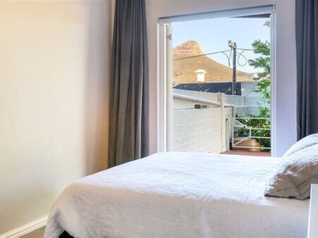 1 Bedroom Flat in Vredehoek