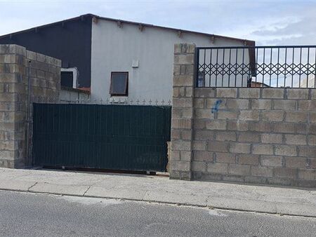2 Bedroom House in Tafelsig