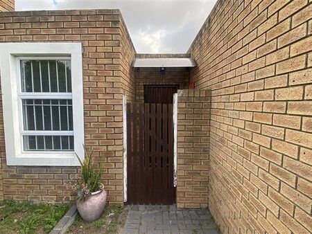 1 Bedroom House in Protea Heights