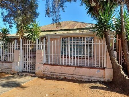 3 Bedroom House in Utility