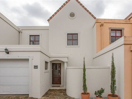 3 Bedroom House in Boschenmeer Golf Estate