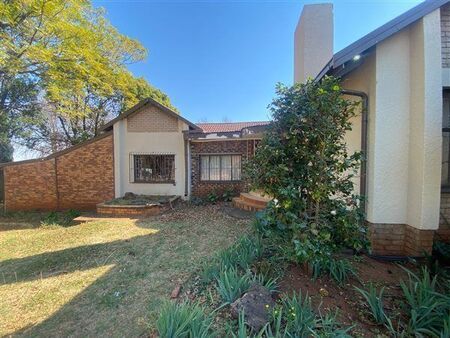 4 Bedroom House in Sunnyridge