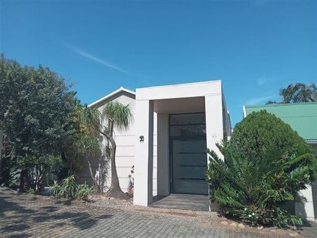 5 Bedroom House in Umhlanga Rocks