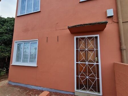 2 Bedroom House in Stanmore