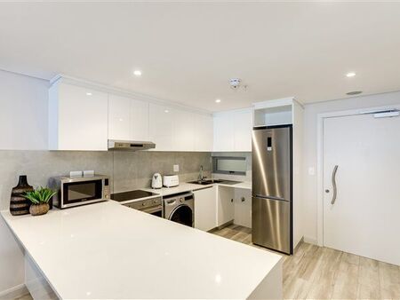 1 Bedroom Apartment in Umhlanga Rocks