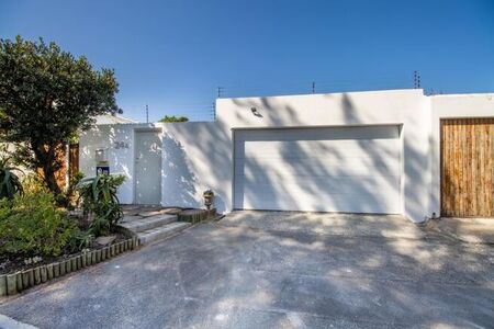 3 Bedroom house to rent in Marina Da Gama, Cape Town