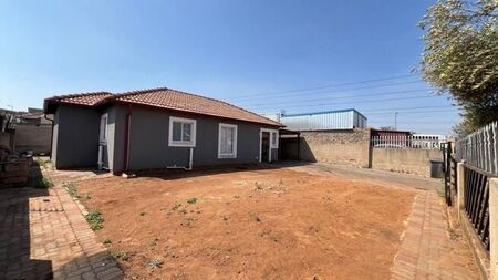 3 Bedroom house to rent in Elandspoort, Pretoria