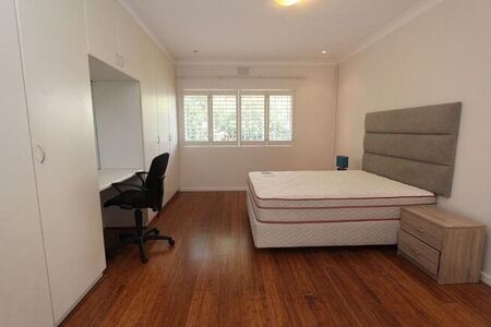 2 Bedroom apartment to rent in Newlands, Cape Town