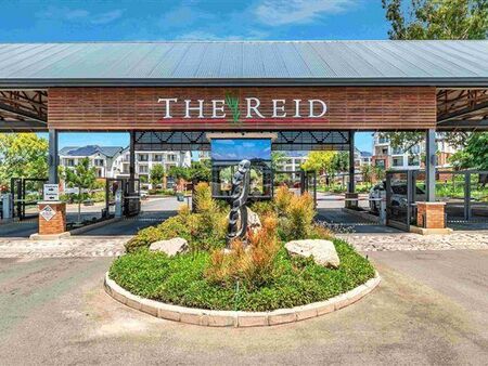 3 Bedroom Apartment in Linbro Park