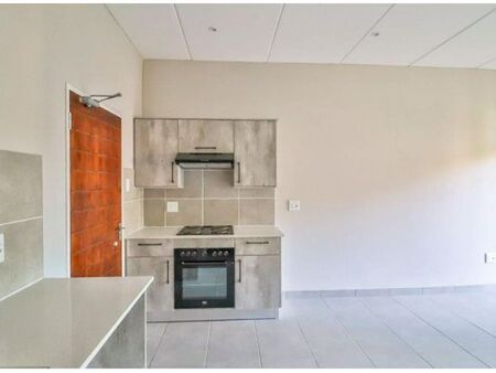 1 Bedroom Townhouse in Whiteridge