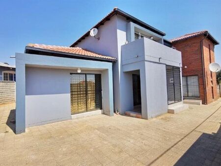 1 Bedroom Apartment in Cosmo City