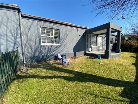 2 Bedroom Townhouse in Linmeyer