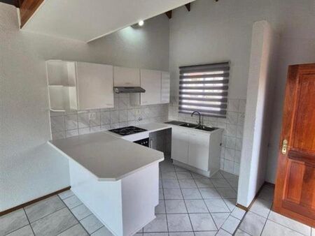 2 Bedroom Apartment in Paulshof