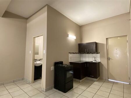 1 Bedroom Apartment in City & Suburban (Maboneng)