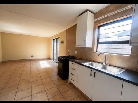 2 Bedroom Apartment in Marlands