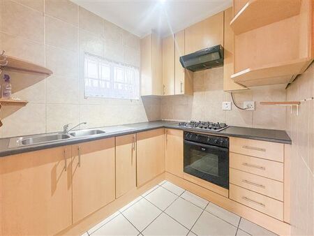 2 Bedroom Townhouse in Airfield