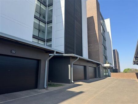 2 Bedroom Apartment in Midfield Estate