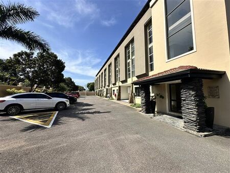2 Bedroom Apartment in Umhlanga Rocks