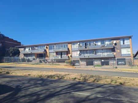 1 Bedroom Apartment in Florida Park