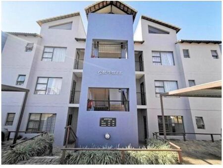 2 Bedroom Townhouse in Honeydew