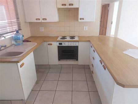 2 Bedroom Apartment in Helderkruin