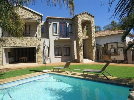 4 Bedroom House in Woodhill