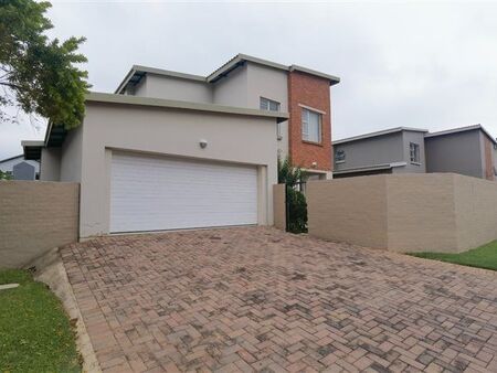 3 Bedroom House in Rietvalleirand