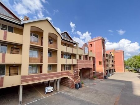 2 Bedroom Apartment in Hatfield