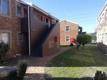 1 Bedroom Apartment in Oakglen