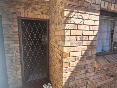 2 Bedroom Apartment in St Dumas