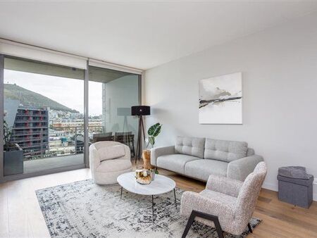 1 Bedroom Apartment in Waterfront