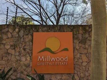 2 Bedroom Apartment in Bryanston