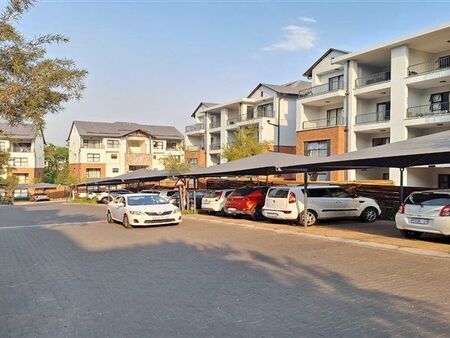 1 Bedroom Apartment in Linbro Park