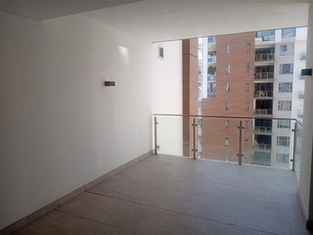 2 Bedroom Apartment in Rosebank