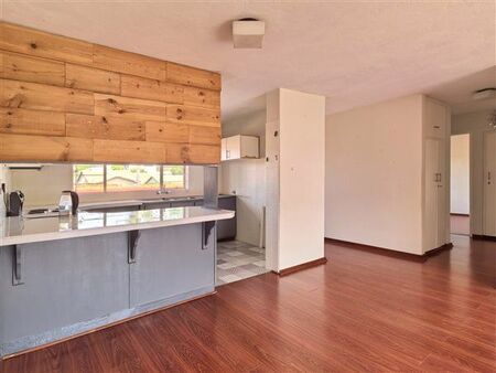 3 Bedroom Apartment in Fairland