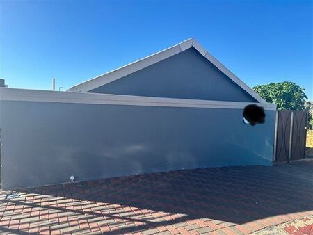 3 Bedroom House in Cosmo City