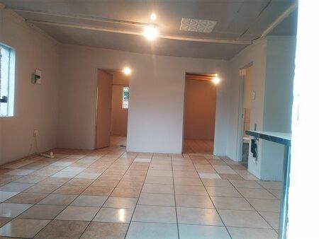 2 Bedroom House in Birchleigh North