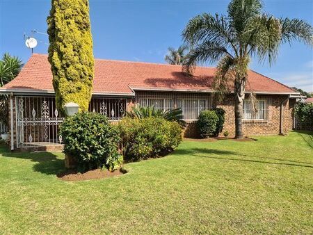 3 Bedroom House in Van Dyk Park