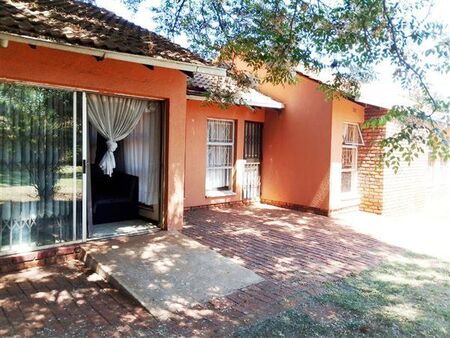 3 Bedroom House in Dawnpark