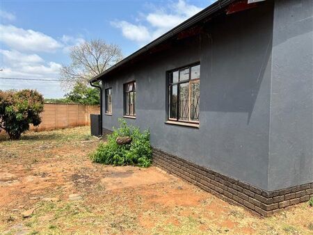 4 Bedroom House in Laudium