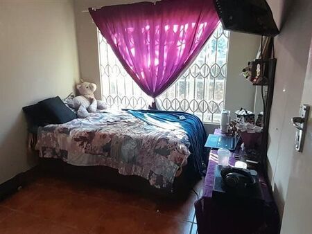 3 Bedroom Apartment in Eldoraigne