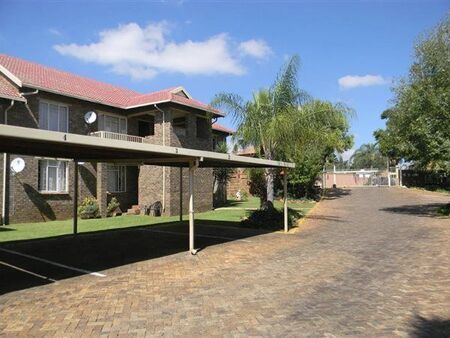 2 Bedroom Apartment in Highveld
