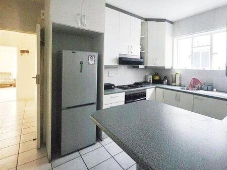 2 Bedroom Apartment in Humewood