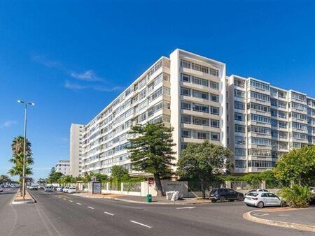 1 Bedroom Apartment in Sea Point